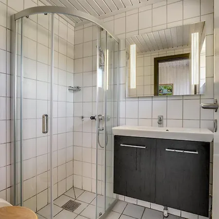 Sitta - 400m From The Sea By Interhome Feriehus *