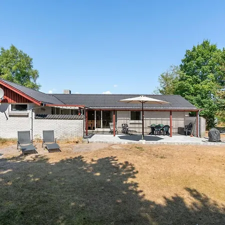 Sitta - 400m From The Sea By Interhome Feriehus Rødby